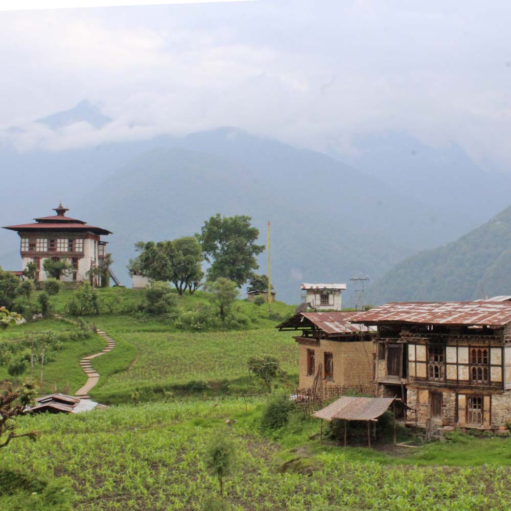 Dungkar Nagtshang, ancestral home of the royal family