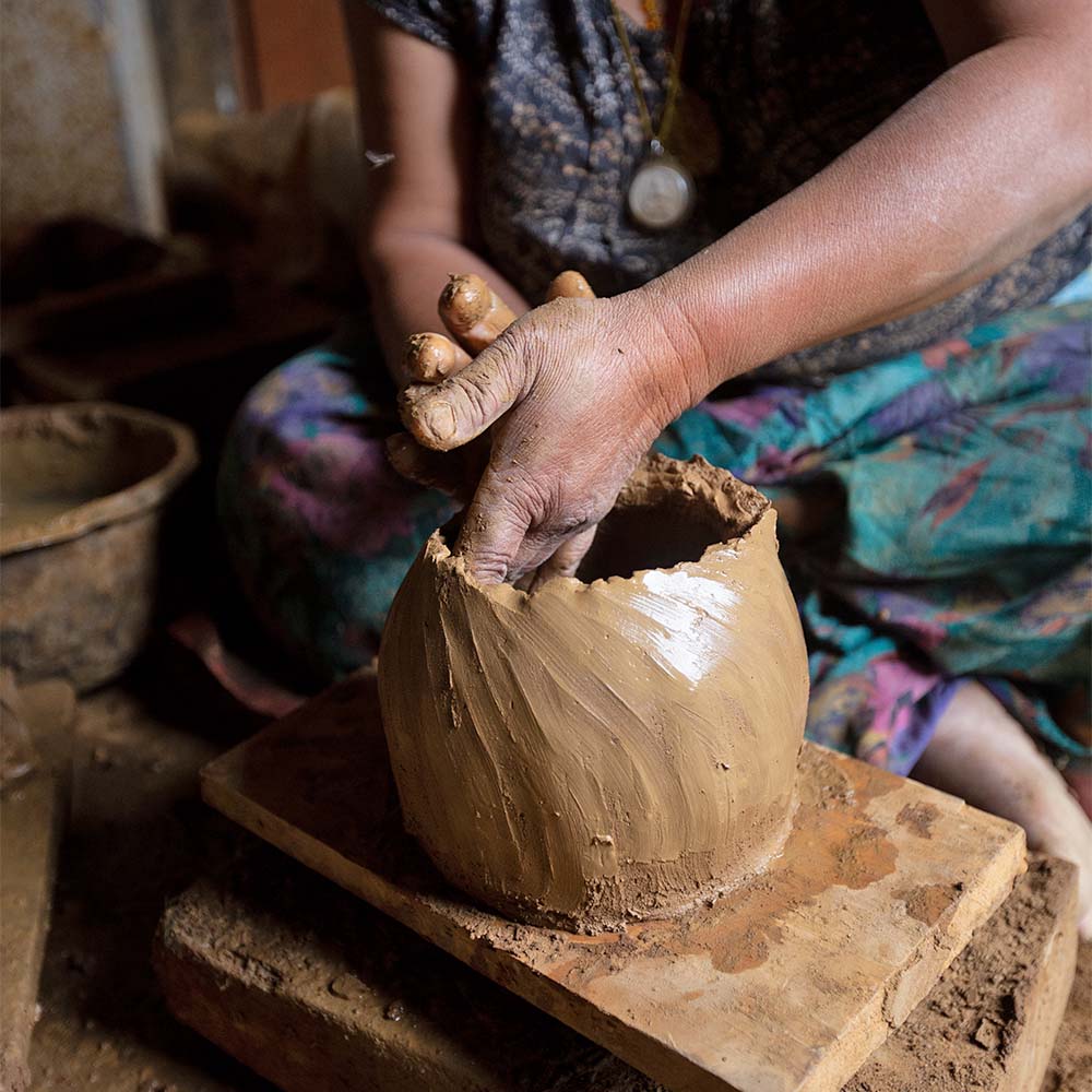 Potters at work in Gangzur