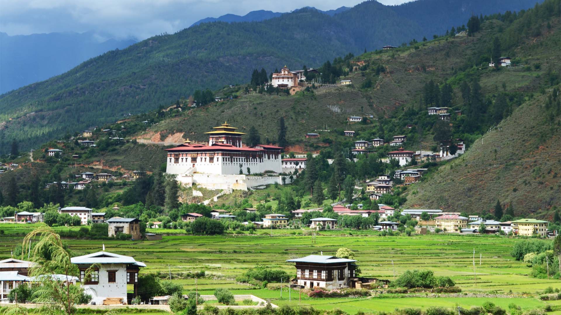 Rinpung Dzong in the Paro valley